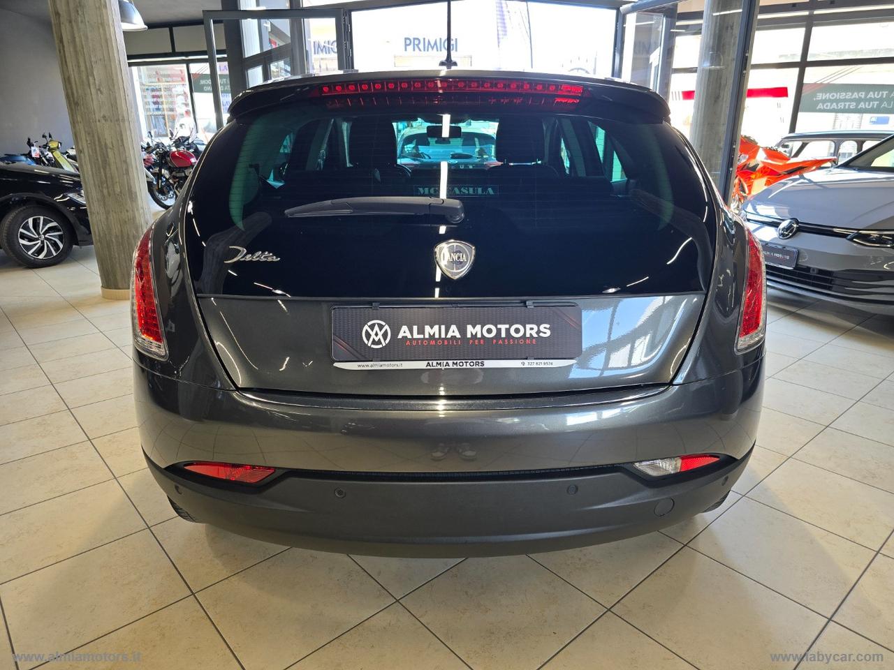 LANCIA Delta 2.0 MJT Argento
