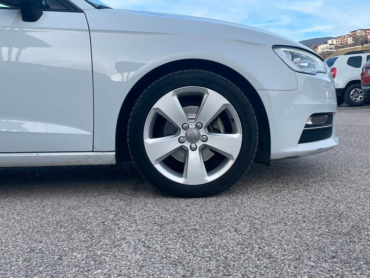 Audi A3 SPB 1.6 TDI clean diesel S tronic Ambition