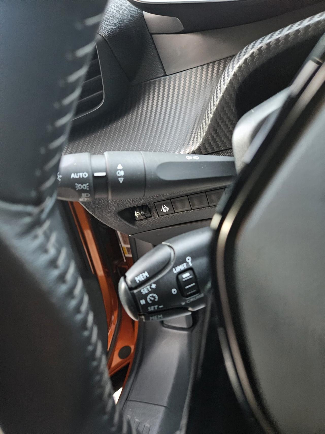 Peugeot 2008 1.5bluehdi Allure Pack110cv 2022 FULL