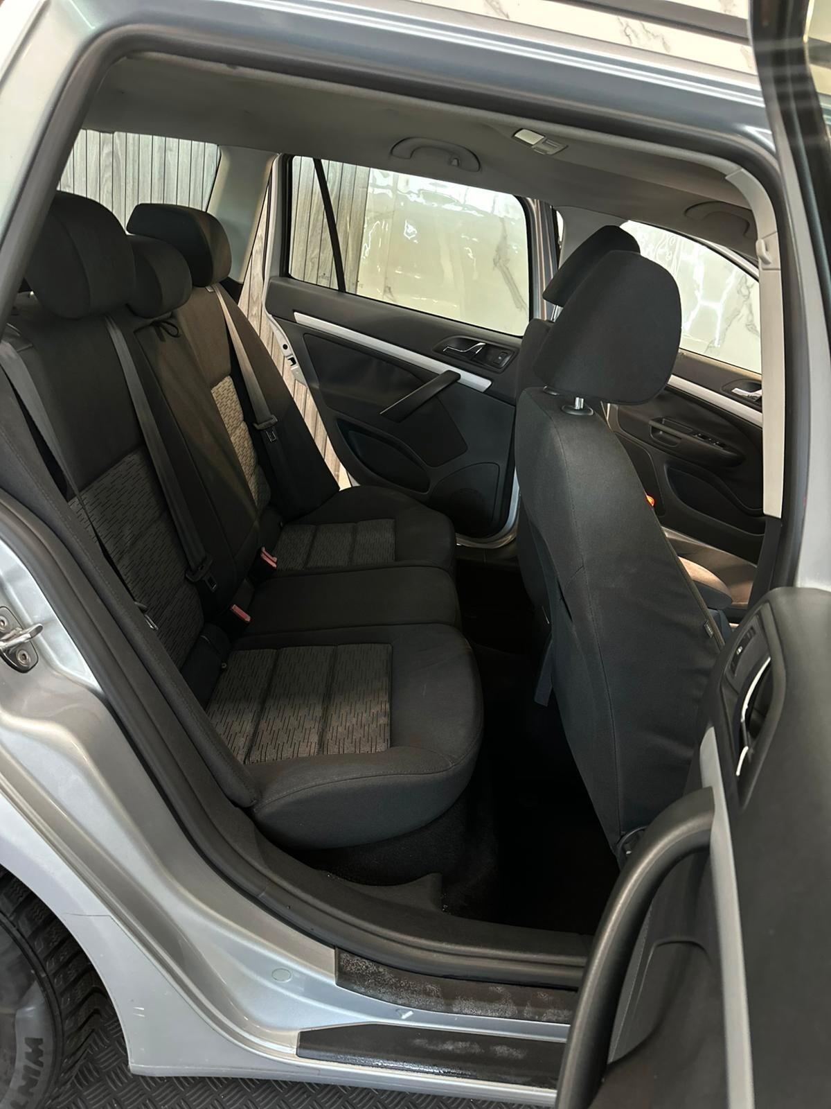 Skoda Octavia 1.6 TDI CR F.AP. Elegance