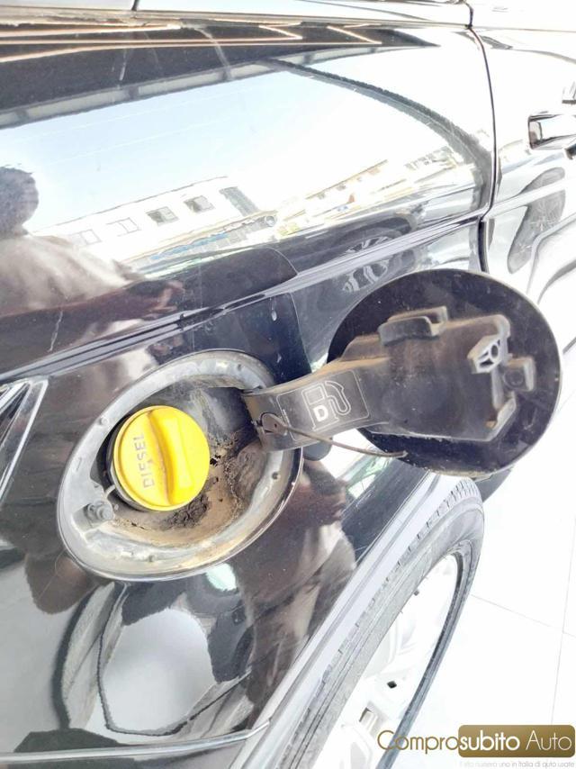 LAND ROVER Range Rover Evoque 2.0 TD4 150 CV HSE Dynamic (Garanzia 12 Mesi)