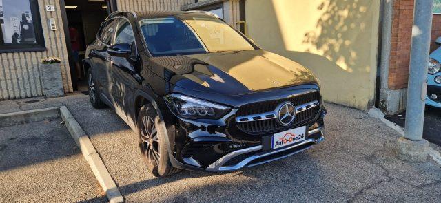 MERCEDES-BENZ GLA 180 Automatic Executive
