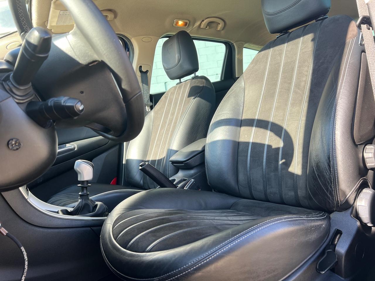 Lancia Delta 1.6 MJT 120cv Platino - 2013