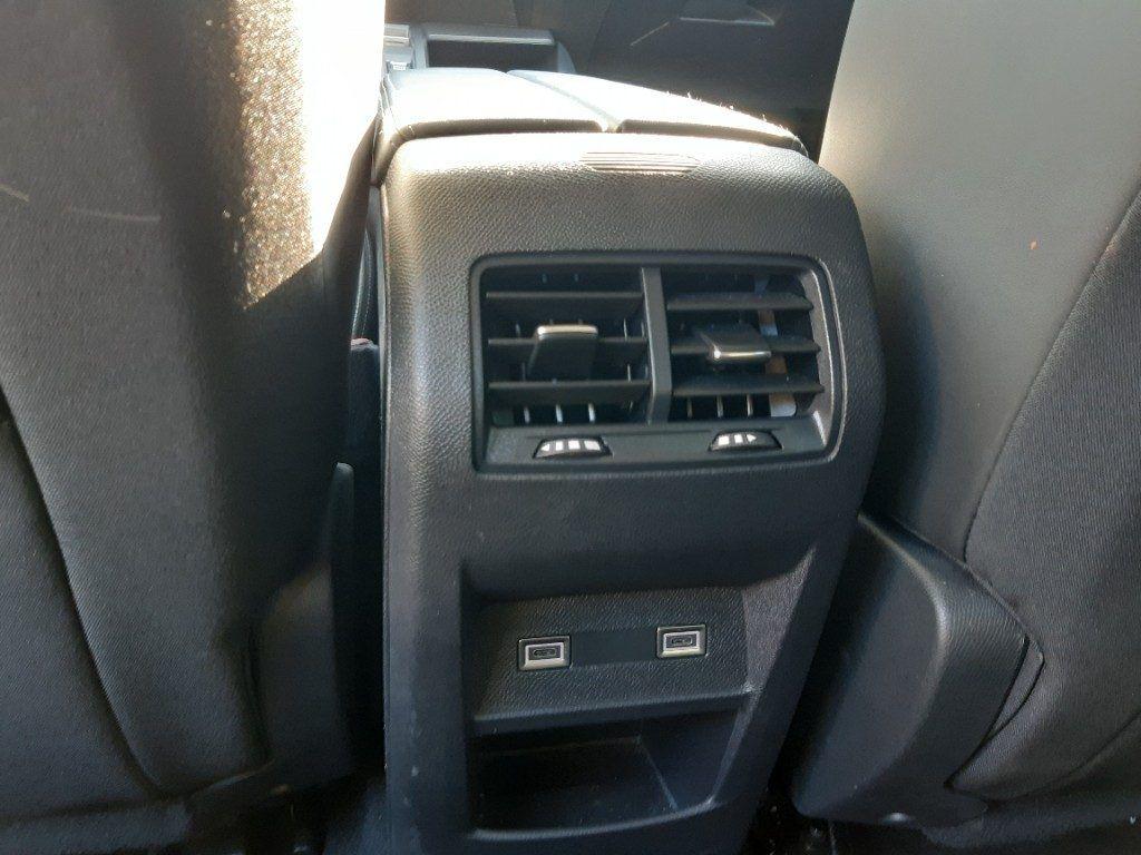 Peugeot 308 BlueHDi 130 S&S EAT8 GT