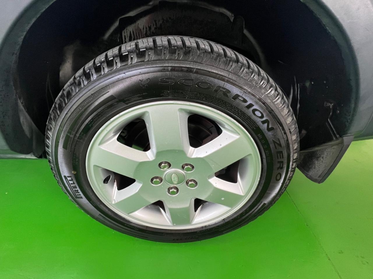 Land Rover Discovery 3 2.7 TDV6 SE