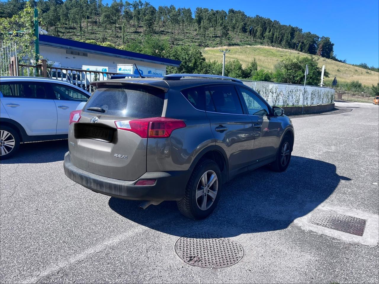 Toyota RAV 4 RAV4 2.2 D-4D 150 CV Lounge
