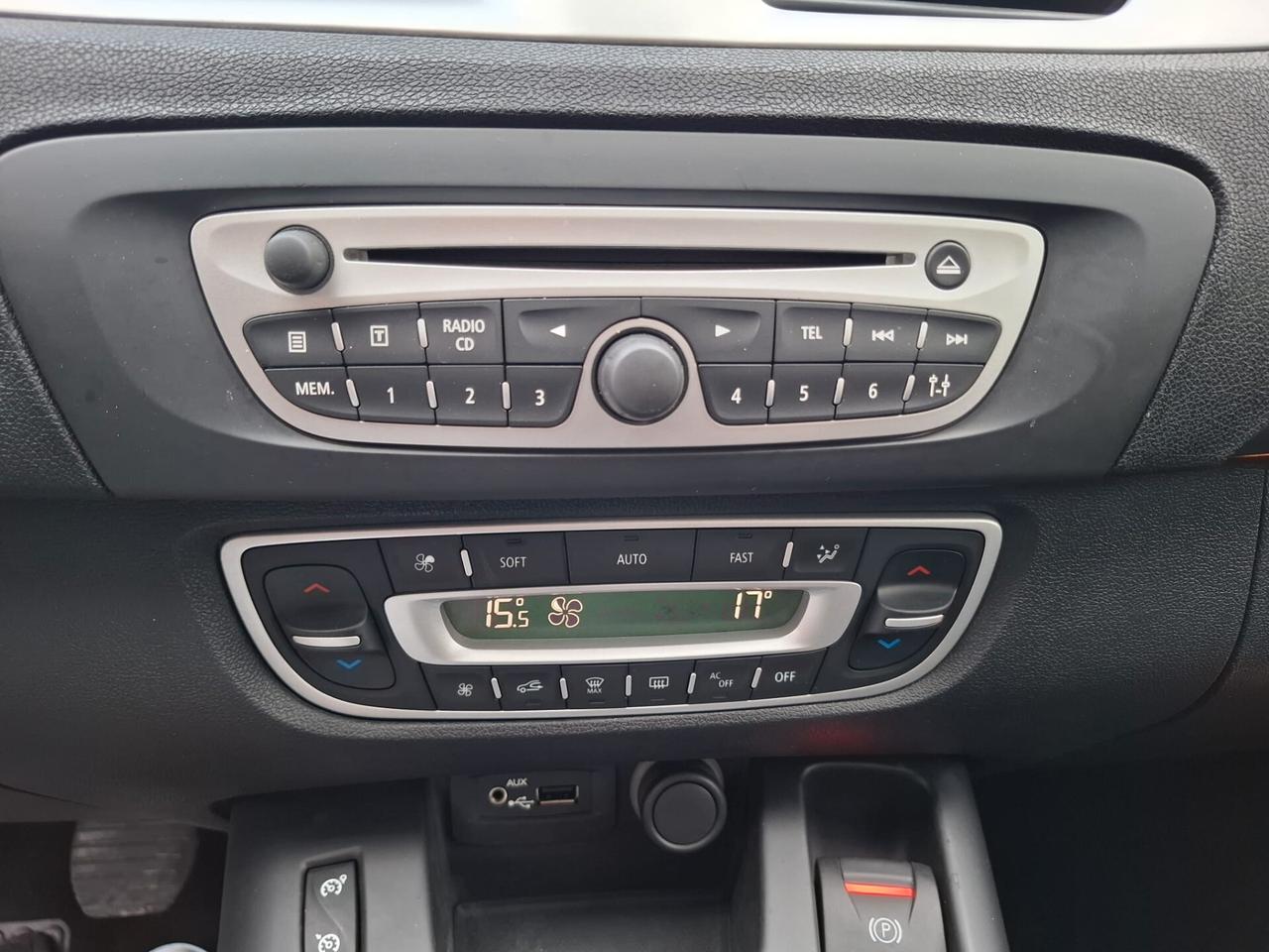 Renault Scenic X-Mod 1.4 SOLAMENTE 112.000 KM