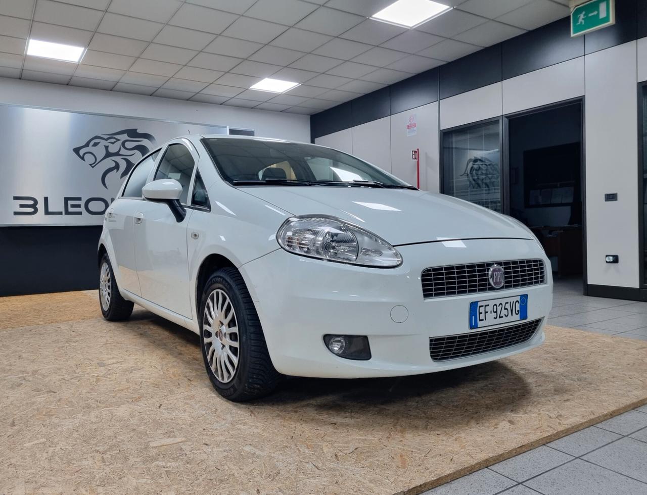 FIAT GRANDE PUNTO 1.3 MJT 75 CV 5p. OK NEOPATENTATI ACTUAL