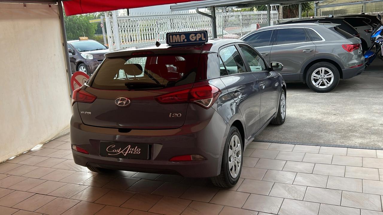 Hyundai i20 1.2 Gpl 84 cv 2015