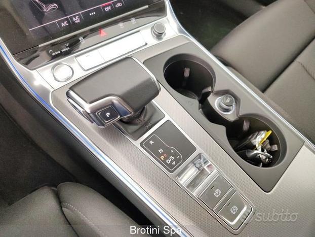 Audi A6 Avant 40 2.0 TDI S tronic Business Sport