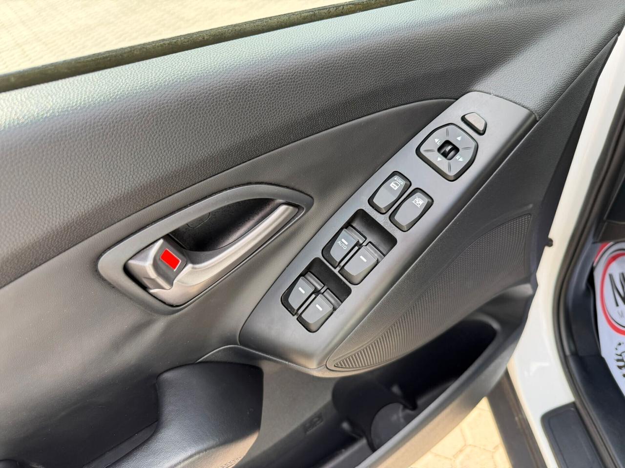 Hyundai iX35 1.7 CRDi 2WD Xpossible