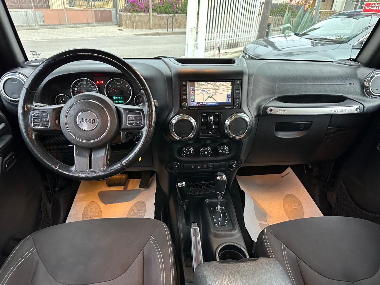 Jeep Wrangler Unlimited 2.8 CRD DPF Sahara/NAVI