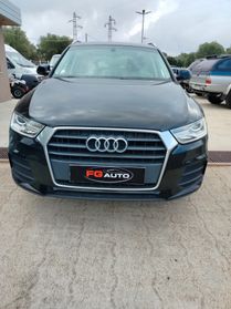 Audi Q3 2.0 TDI 120 CV Business