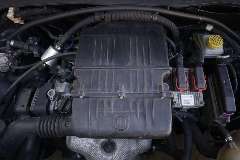 FIAT Grande Punto FIAT Grande Punto Grande Punto 5p 1.4 Dynamic Gpl 77cv ANNO 2009