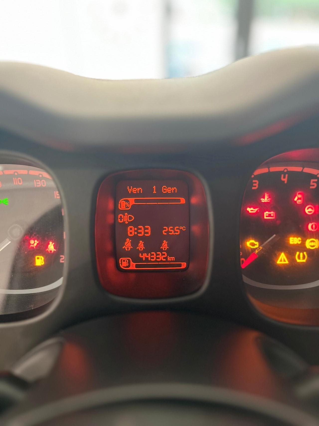 Fiat Panda 1.0 FireFly S&S Hybrid City Life navigatore