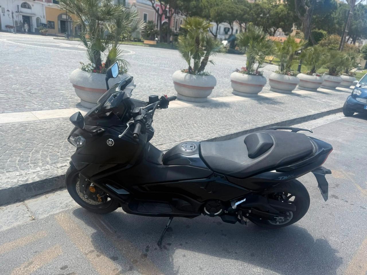 Yamaha T Max 560 TECH CELL 3336121884 ISCHIA