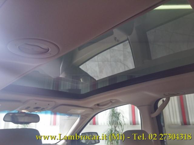 CADILLAC SRX 4.6 V8 aut. AWD Sport Luxury