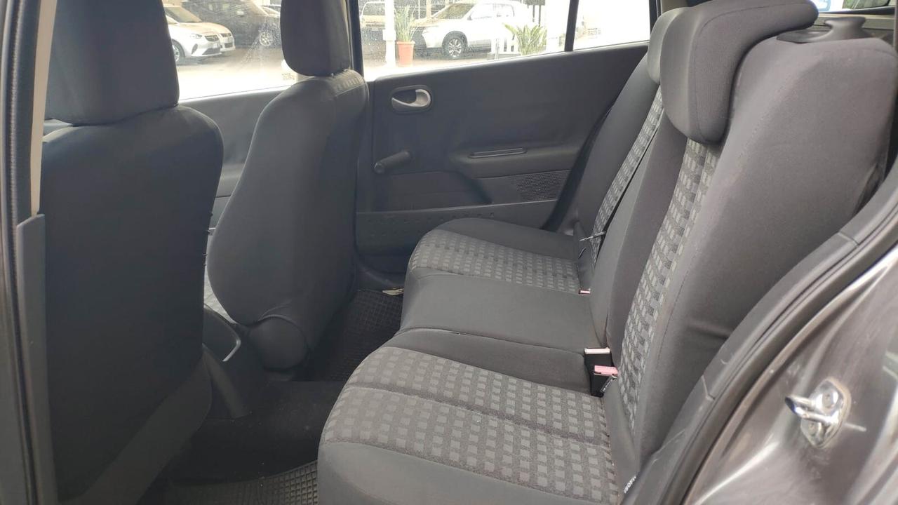 Renault Megane SW 1500 Diesel 103 CV C. Manuale