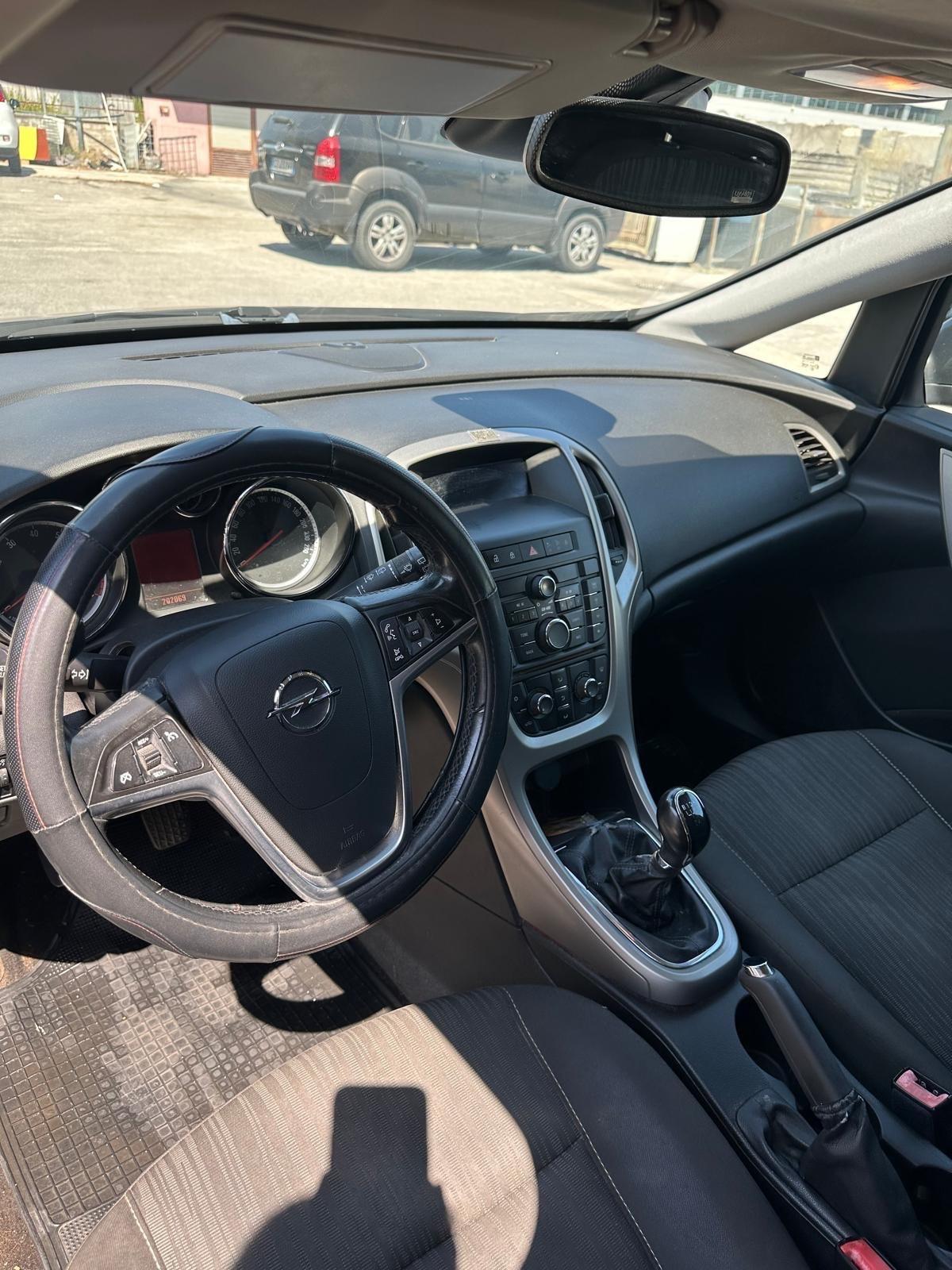 Opel Astra 1.4 Turbo 140CV Sports Tourer aut. Cosmo