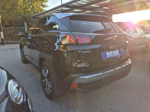 PEUGEOT 3008 Hybrid 136 e-DCS 6 Allure Pack
