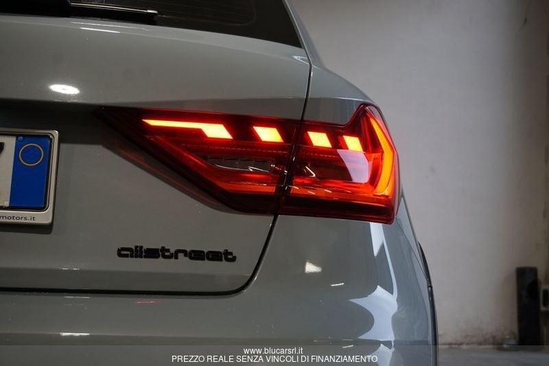 Audi A1 A1 allstreet 30 TFSI Identity Contrast
