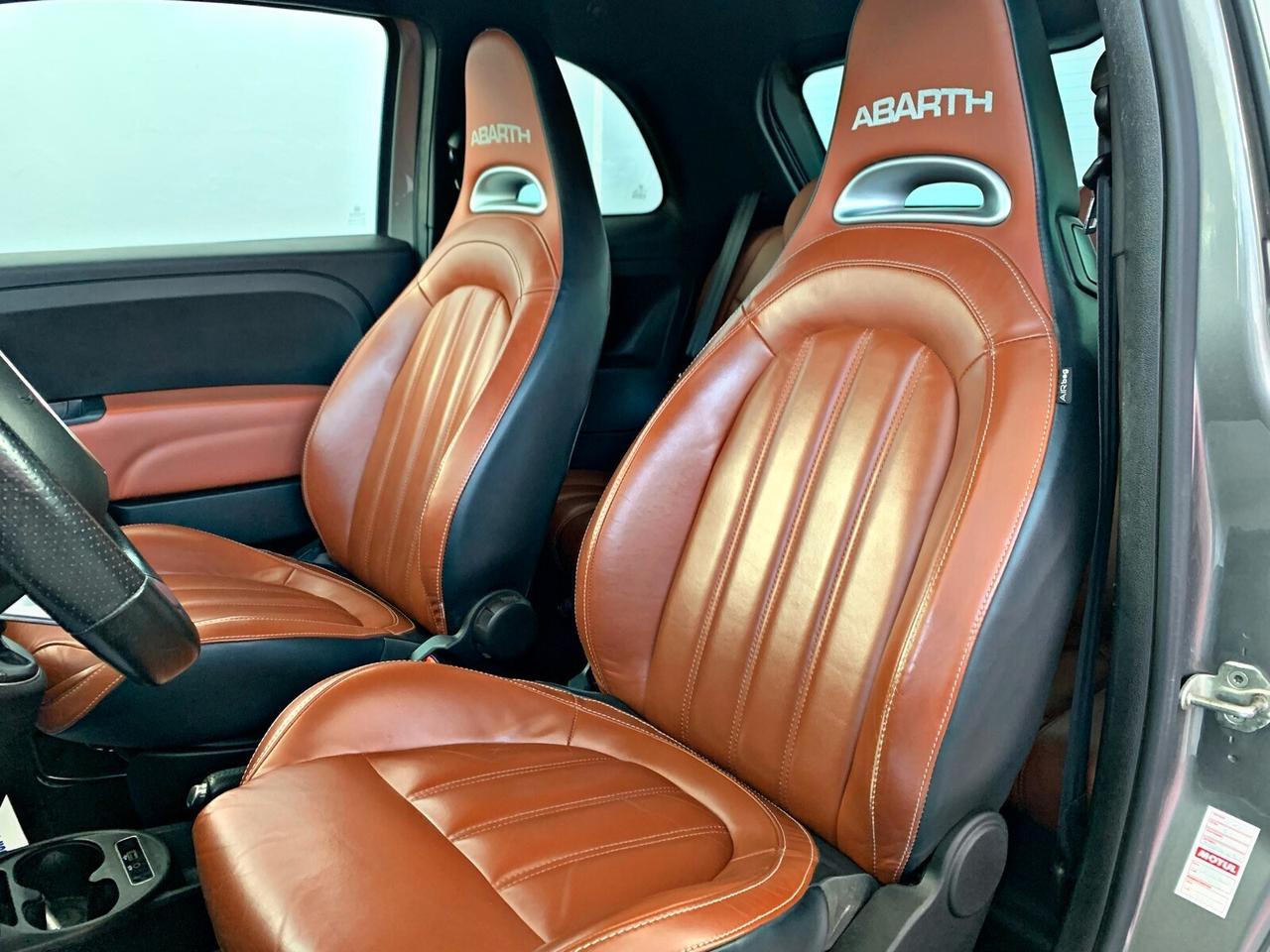 ABARTH 595 1.4 Turbo T-Jet 215 CV Turismo