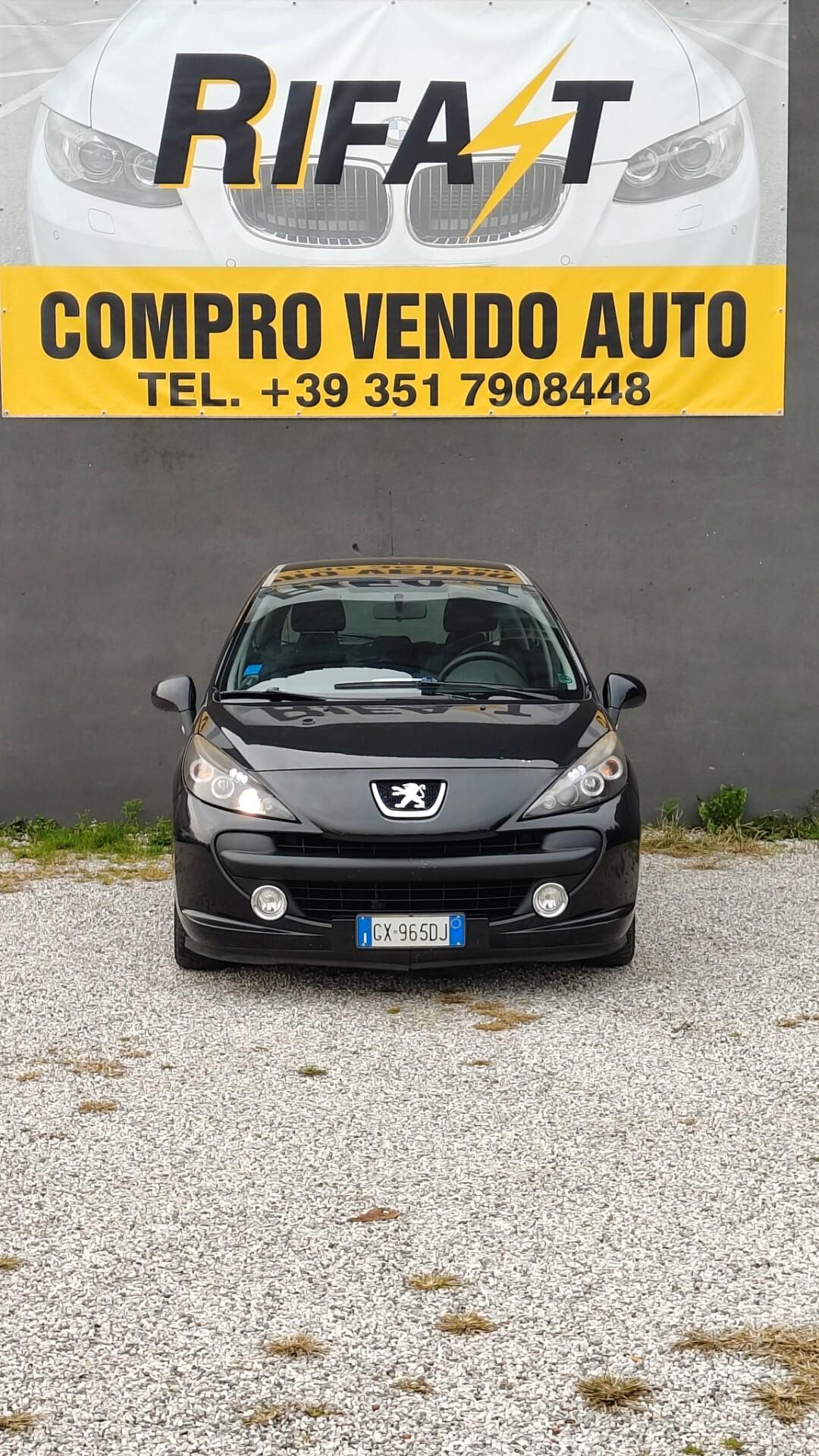Peugeot 207 1.4 8V 75CV 5p. X Line