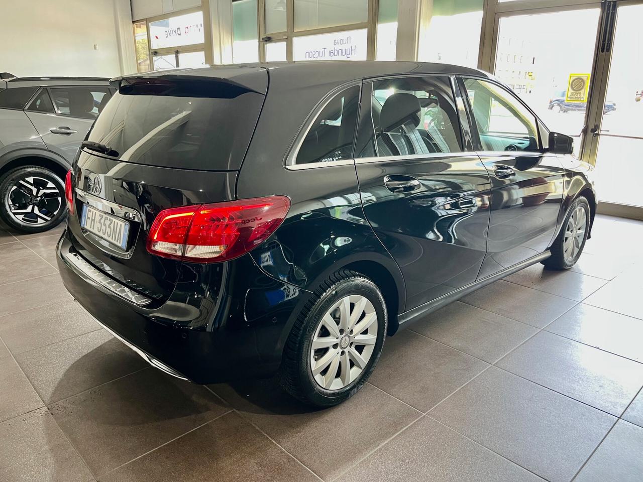 Mercedes-benz B 180 d Automatic Executive
