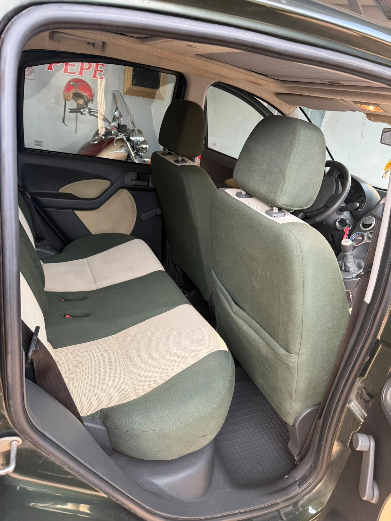 Fiat Panda 1.3 MJT 16V 4x4 Cross