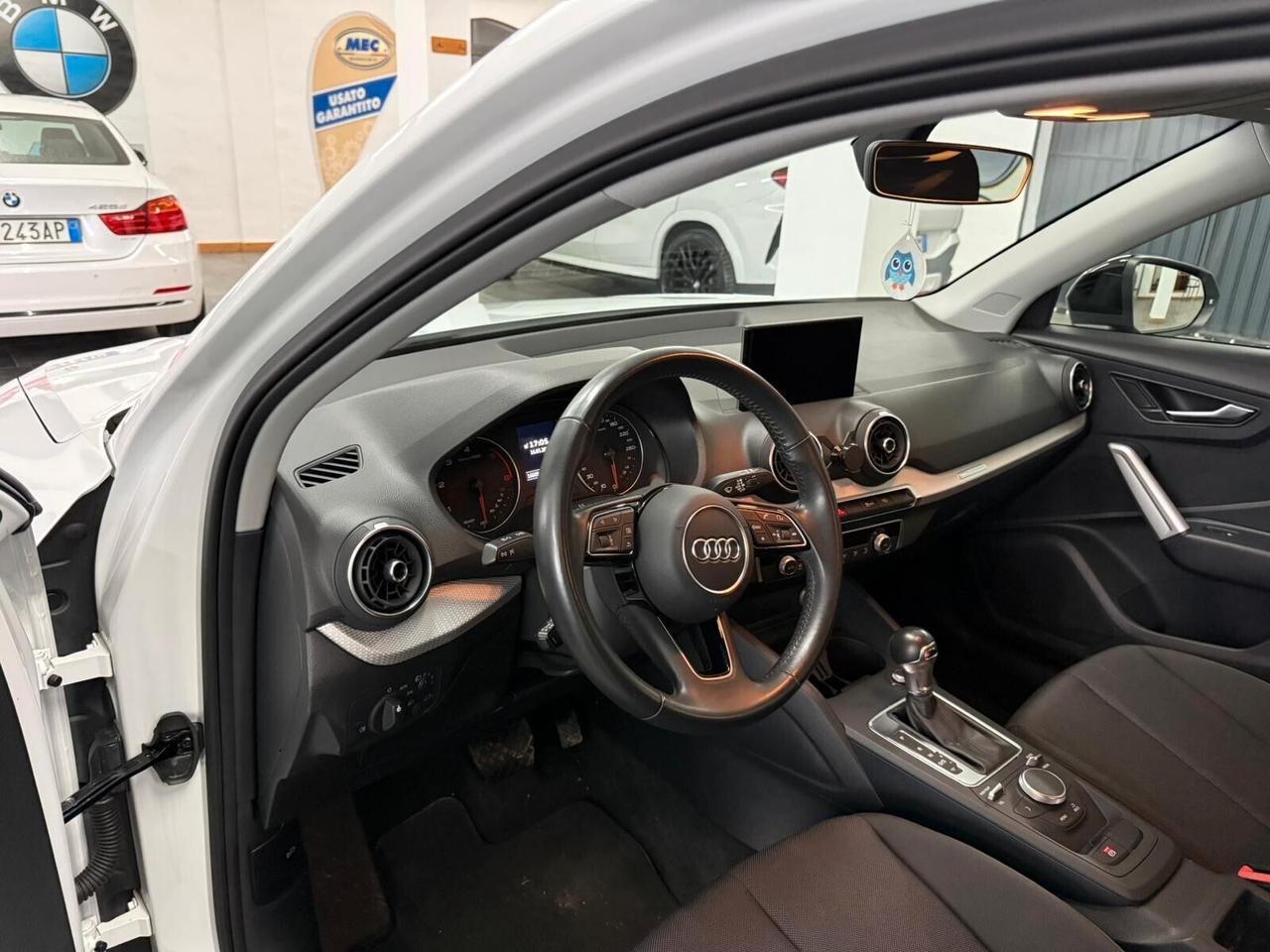 Audi Q2 30 TDI Business