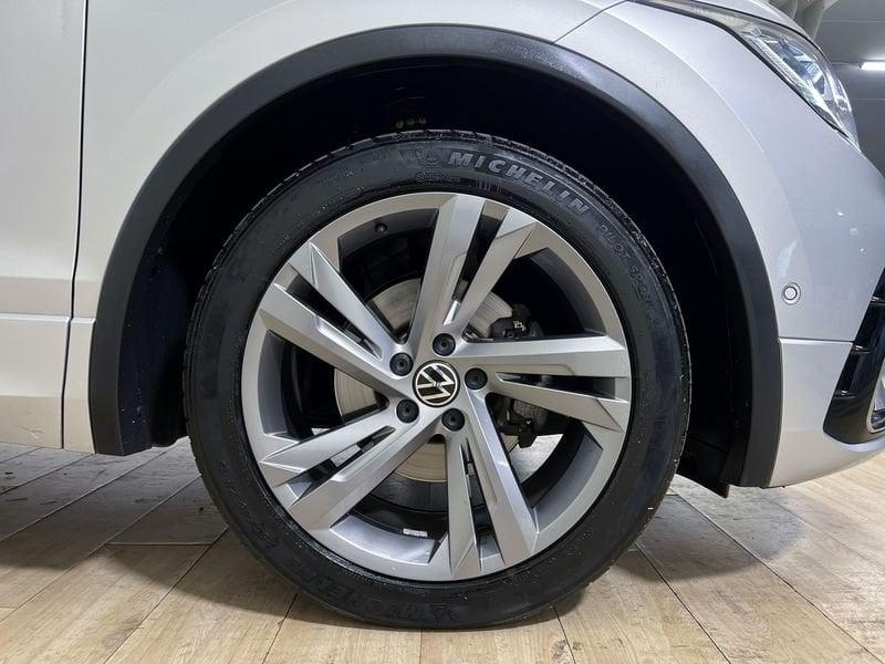Volkswagen Tiguan Tiguan 2.0 tdi R-Line 150cv dsg