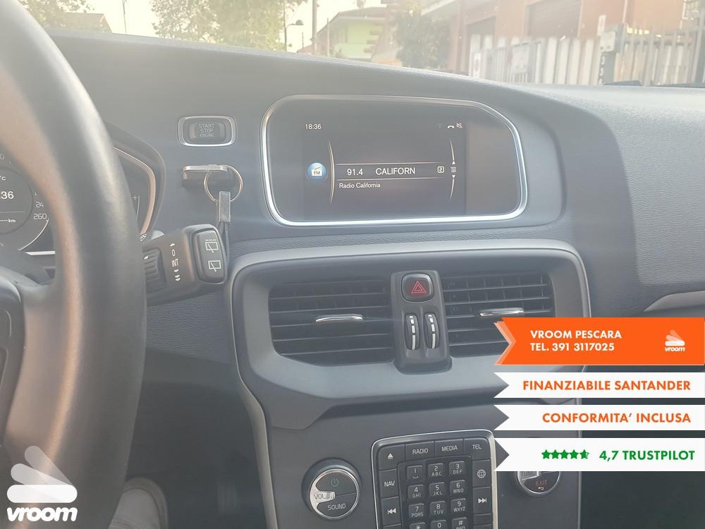 VOLVO V40 D2 Kinetic