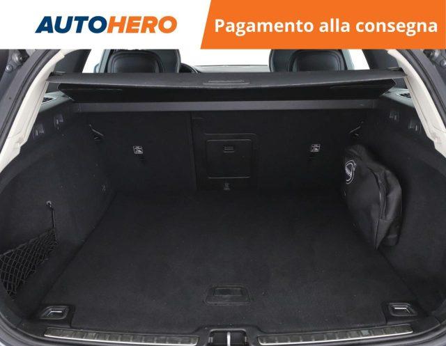 VOLVO V60 D4 AWD Geartronic Momentum