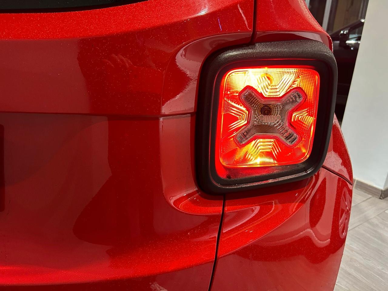 Jeep Renegade 1.6 Mjt 130 CV Longitude