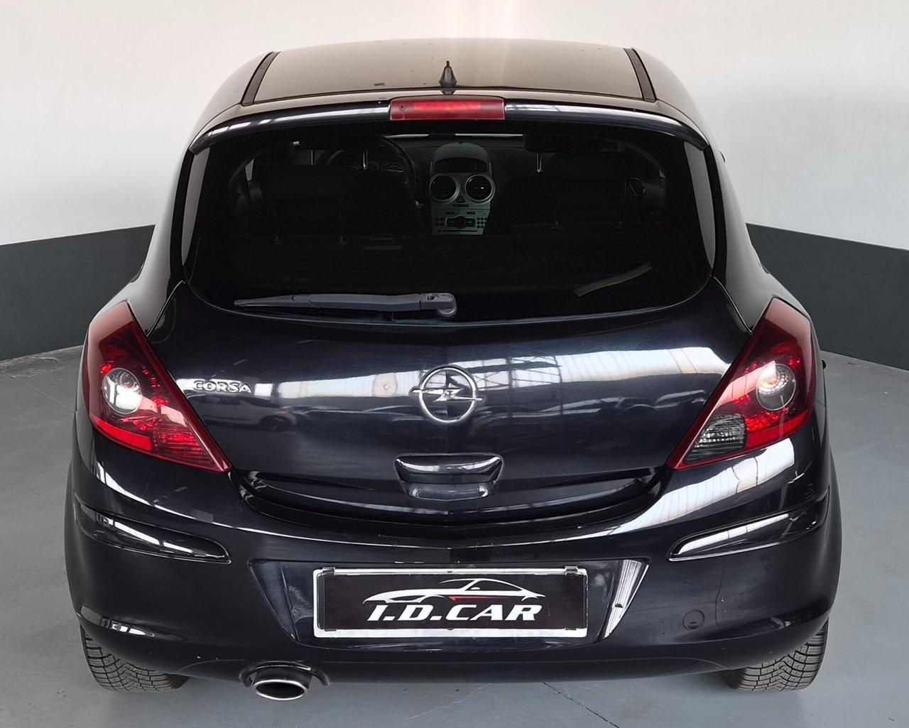 Opel Corsa 1.4 16V 3 porte Sport (OK NEOPATENTATI)