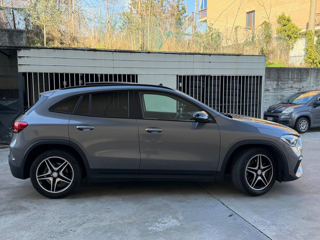 Mercedes-Benz GLA 200 Premium Plus *PROMO F #9518