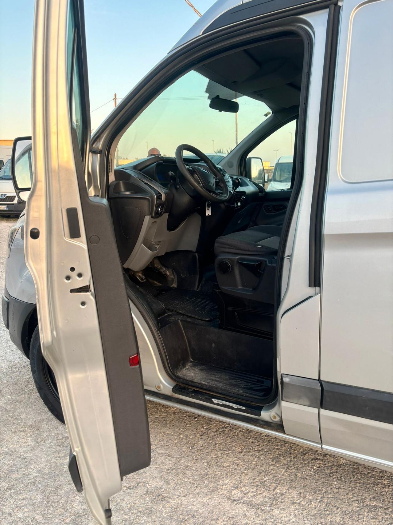 Ford Transit Custom 250 2.2 TDCi PC Furgone Entry