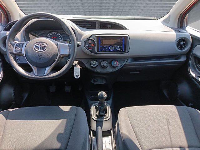 TOYOTA Yaris 3ª serie 1.0 72 CV 5 porte Cool