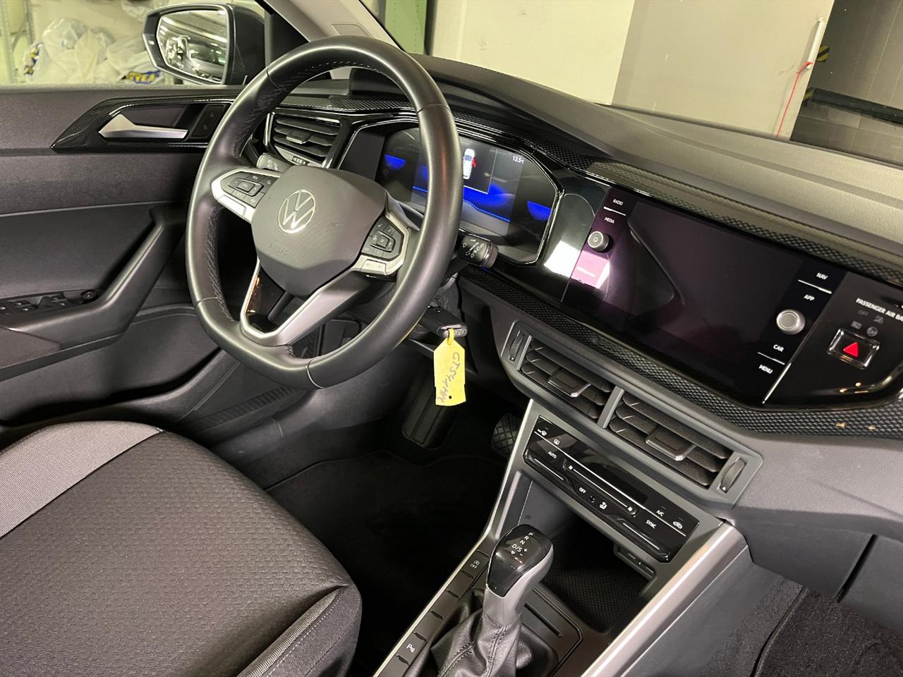 Volkswagen Polo 1.0 tsi life 95cv dsg