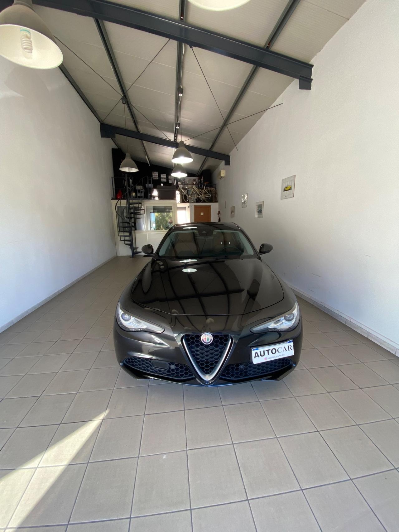 Alfa Romeo Giulia 2.2 Turbodiesel 150 CV