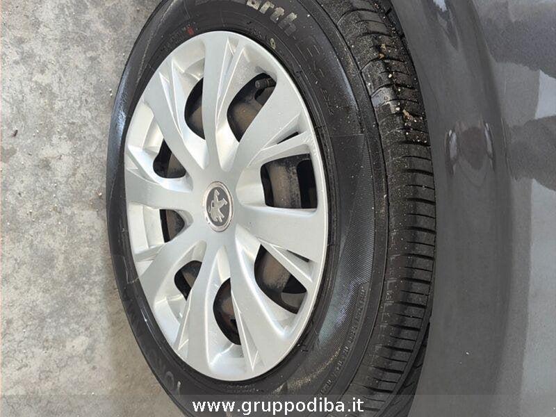 Peugeot 208 I 2015 Benzina 3p 1.2 puretech Access gpl 82cv