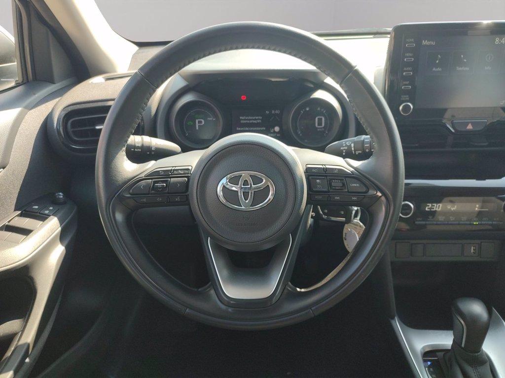 TOYOTA Yaris cross 1.5h active fwd 116cv e-cvt del 2023