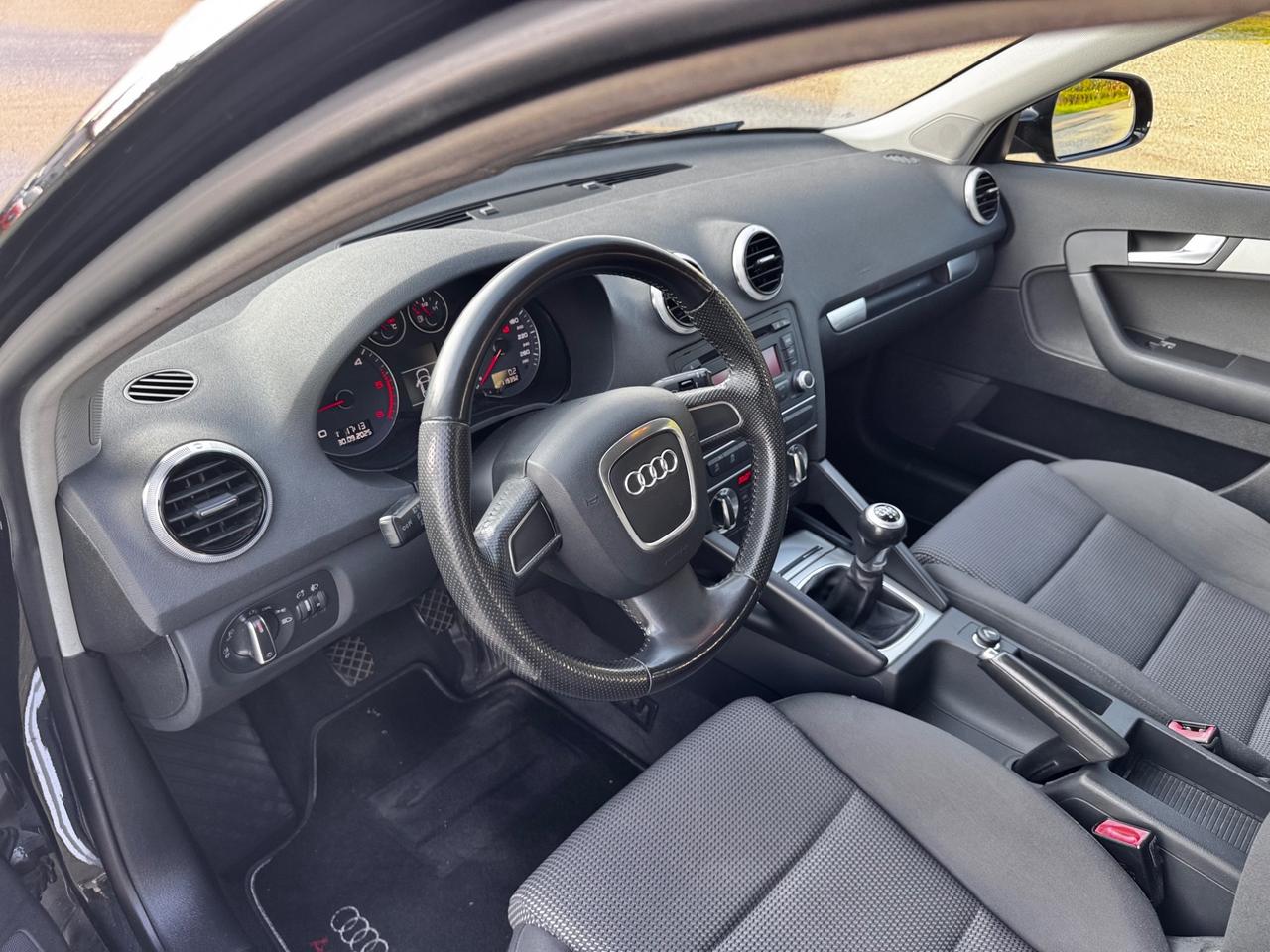 Audi A3 1.6 TDI 105 CV CR Ambition neopatentati