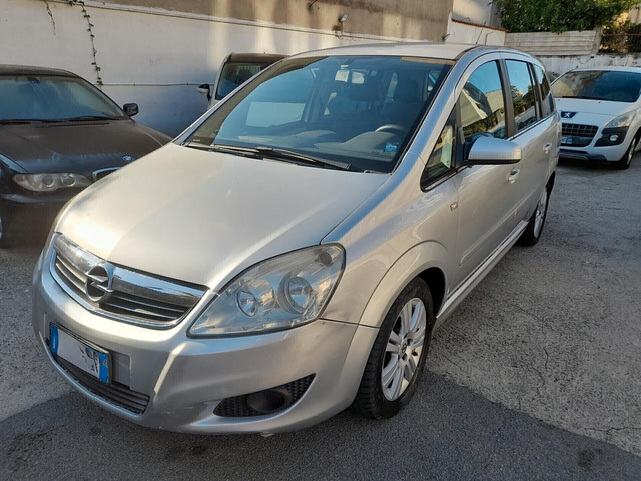 Opel Zafira 1.9 CDTI 150CV aut. Cosmo