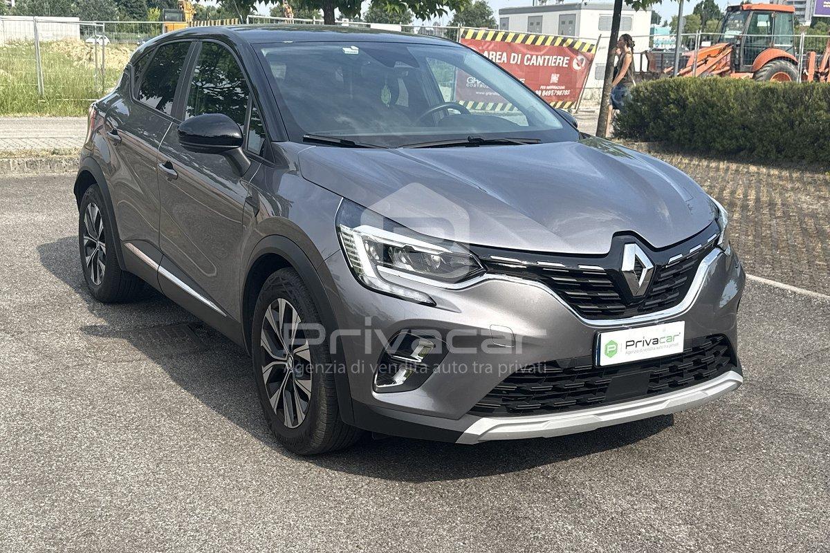 RENAULT Captur Blue dCi 115 CV EDC Intens