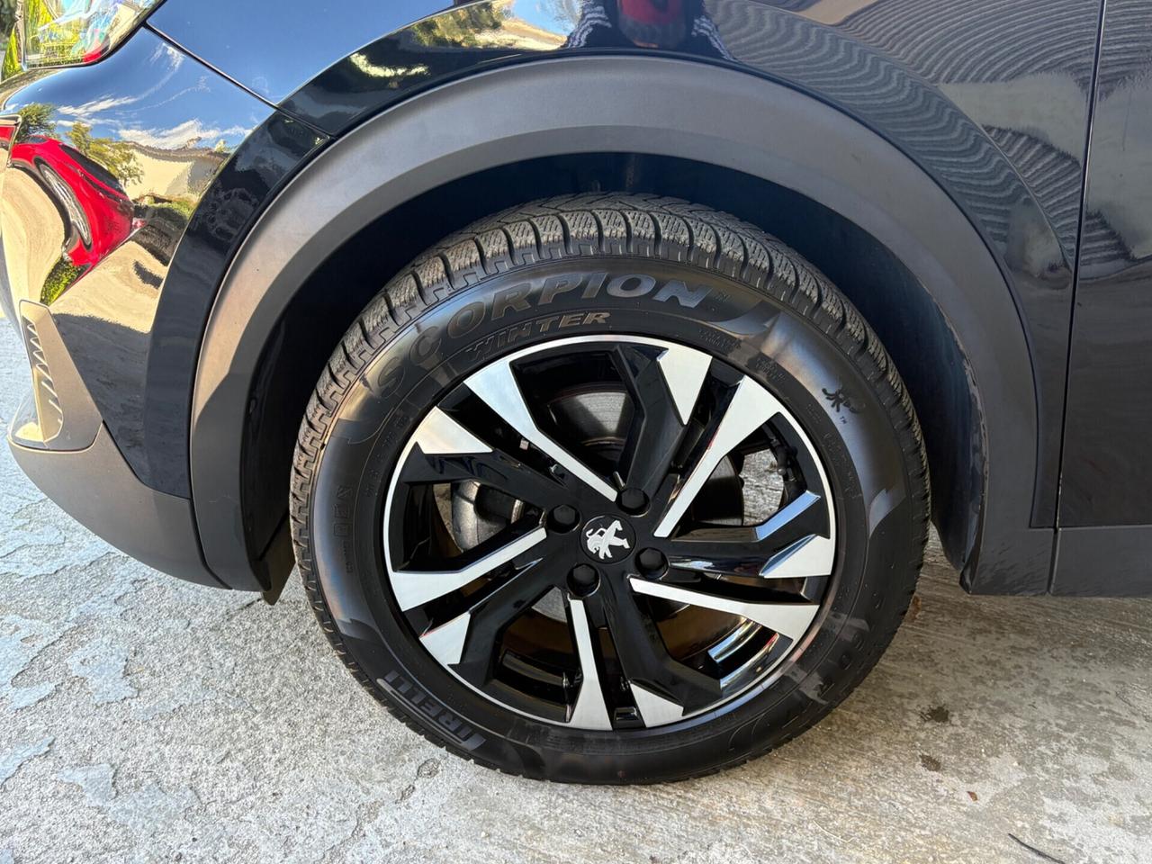 Peugeot 2008 BlueHDi 130 S&S EAT8 Allure Pack