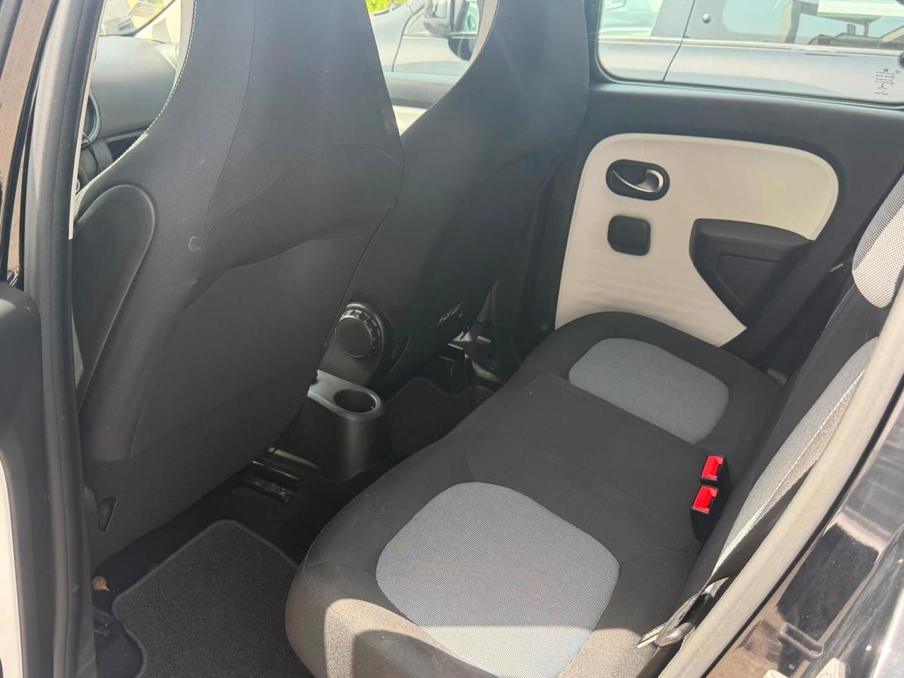 Renault Twingo 1.0 69CV LIMITED,LED, NEOPATENTATI,UNIPRO,GARANZIA