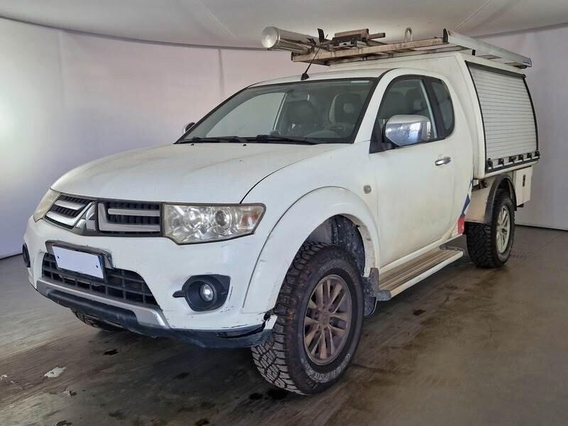 Mitsubishi L200 2.5 DI-D 178 CV Cab Intense Plus