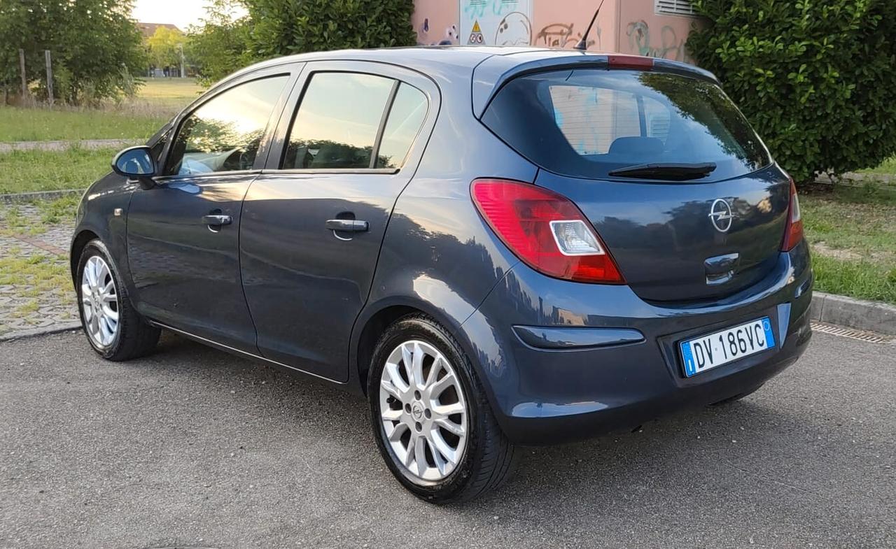 Opel Corsa 1.2 80CV 5 porte GPL-TECH Enjoy