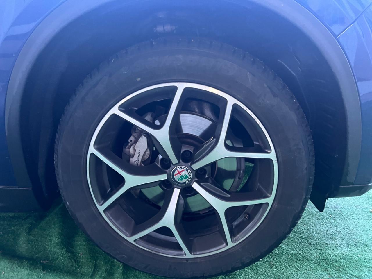 Alfa Romeo Stelvio 2.2 Turbodiesel 210 CV AT8 Q4 Super